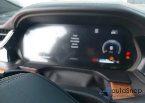 2023 Jeep Grand Cherokee Summit Reserve 4X4 from USA, damaged, VIN 1C4RJHEG9P8864131